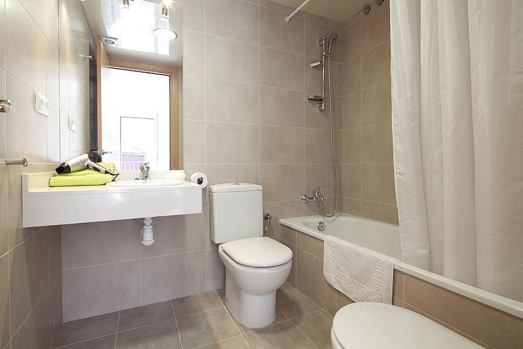 ברצלונה Charmsuites Paralel חדר תמונה