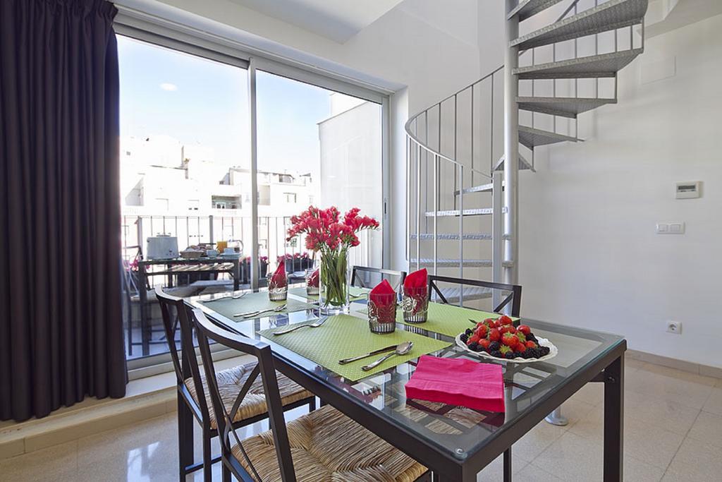 ברצלונה Charmsuites Paralel חדר תמונה