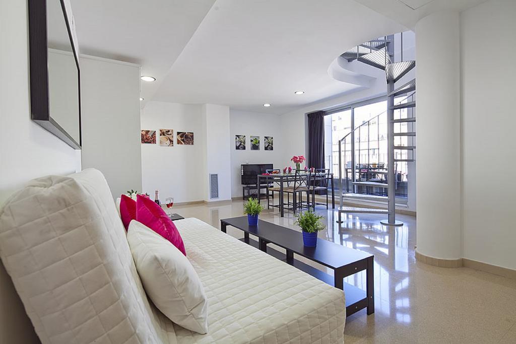 ברצלונה Charmsuites Paralel חדר תמונה